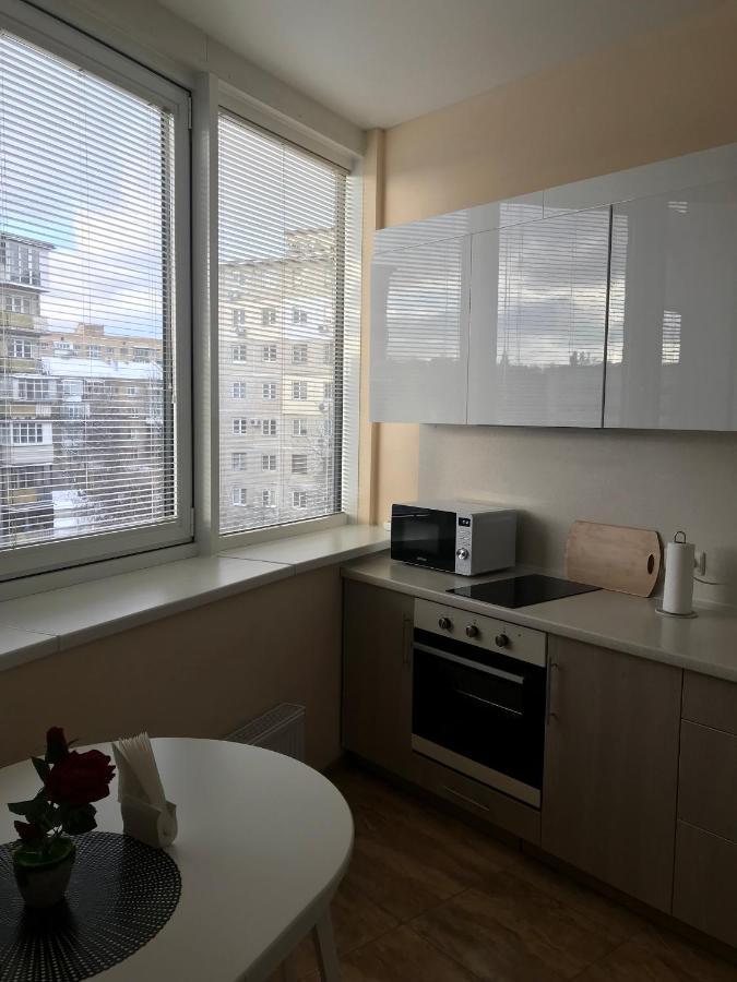 Apart Assistant On Smart Plaza Kyiv Exterior photo