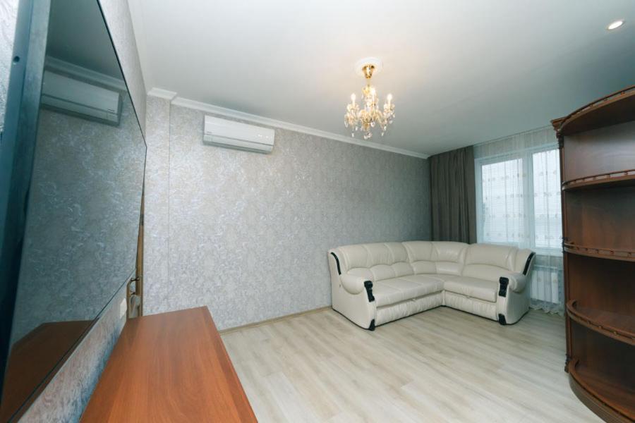 Apart Assistant On Smart Plaza Kyiv Exterior photo