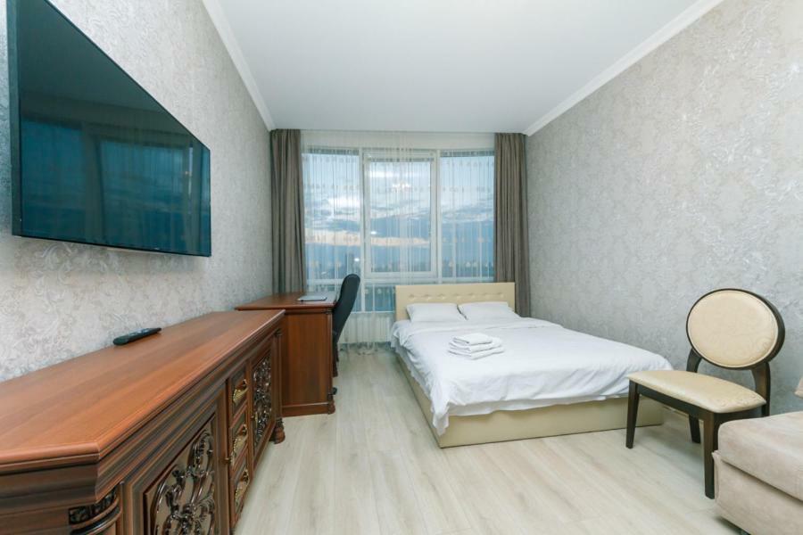 Apart Assistant On Smart Plaza Kyiv Exterior photo